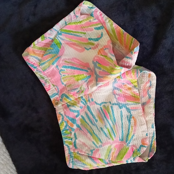 Lilly Pulitzer Adie shorts resort whitw Shellabrate 00 - Picture 2 of 16